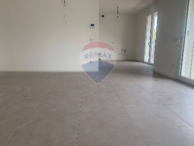 Foto Appartamento in Pzza Libertà, Stezzano di 164 m² con 4 locali