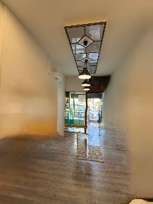 Foto Attività commerciale in Via Diaz, Fermo Centro di 44 m² in vendita
