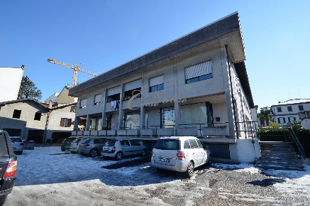 Foto Ufficio in Via Don Luigi Meroni, Figino Serenza Centro di 125 m²
