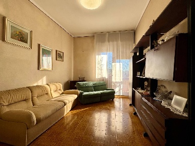 Foto Appartamento in VIA GIUSEPPE GARIBALDI, Nova Milanese di 79 m²