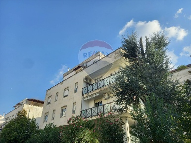 Foto Appartamento in Via Pietro Mascagni, Caserta Parco Cerasole di 139 m²