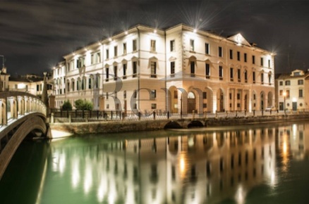 Foto Ufficio in san Leonardo, Treviso Piazza dei Signori di 140 m²