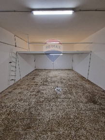 Foto Box in Viale Epipoli, Siracusa Scala Greca - Neapolis di 38 m²