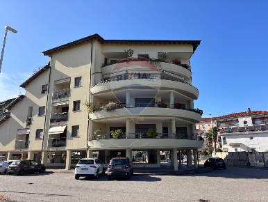 Foto Appartamento in VIA MAGNAGO, Busto Arsizio Madonna Regina di 65 m²