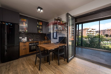 Foto Appartamento in Via Val d'Orcia, Roma Settebagni di 40 m² con 1 locali