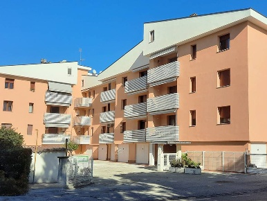 Foto Appartamento in via IV Novembre, Tortoreto Tortoreto Lido di 110 m²