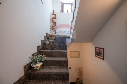 Foto Villa a schiera in Via Don Lorenzo Milani, Avola Centro di 500 m²