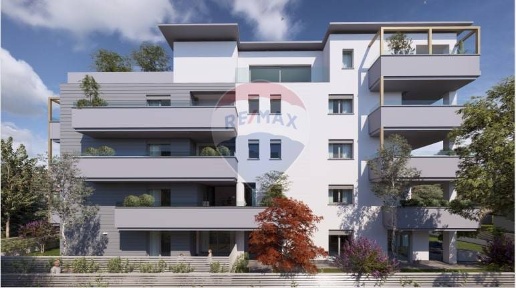 Foto Appartamento a Monza Cazzaniga - Ospedale di 131 m² con 4 locali