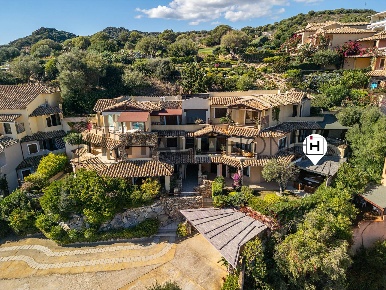 Foto Appartamento in via Lussu, Villasimius di 150 m² con 4 locali