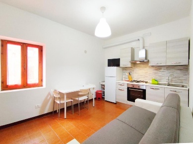 Foto Appartamento a Poggibonsi Centro di 76 m² con 4 locali in vendita