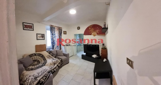 Foto Appartamento a Livorno Cisternone di 82 m² con 4 locali in vendita