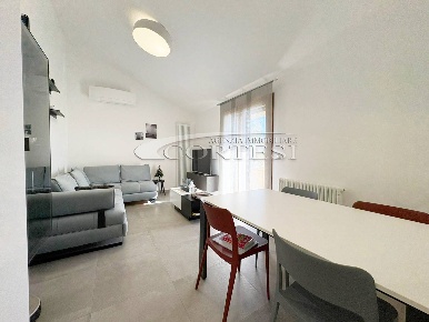 Foto Appartamento a San Costanzo di 80 m² con 5 locali in vendita