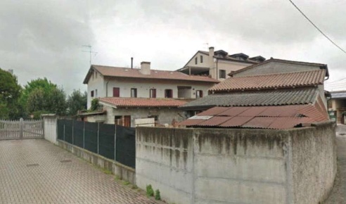 Foto Ufficio in Via Santo Stefano, Istrana Centro di 97 m² con 4 locali