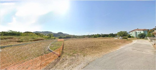 Foto Terreno edificabile in via fernanducci, Belforte del Chienti di 372 m²