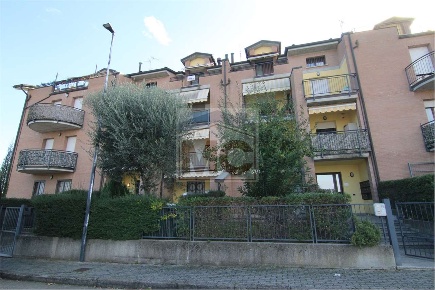 Foto Appartamento in Via Aosta  10, Casalgrande Centro di 145 m² in vendita