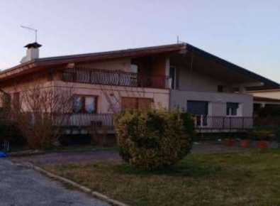Foto Villa a schiera in Strada della Mainizza, Gorizia di 249 m² in vendita