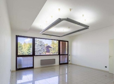 Foto Ufficio in VIA CANALETTO, San Prospero Centro di 20 m² con 1 locali