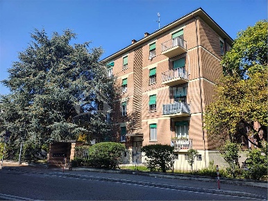 Foto Appartamento a Reggio nell'Emilia di 85 m² con 4 locali in vendita