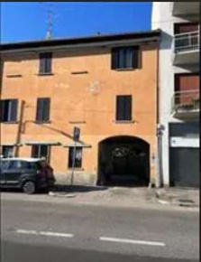 Foto Appartamento in Via Magenta, Gallarate Semicentro - Ospedale di 123 m²