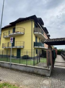 Foto Appartamento in Via Garibaldi, Carpiano di 38 m² con 2 locali