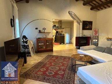 Foto Casa indipendente a Ravenna Agrario di 450 m² con 8 locali in vendita