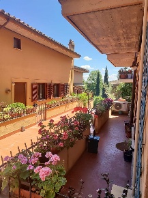 Foto Appartamento in Via Claudia, Bracciano Centro di 96 m² in vendita