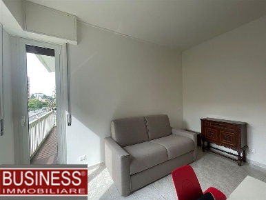 Foto Appartamento in Viale Ortles, Milano Lodi - Brenta di 70 m² in affitto