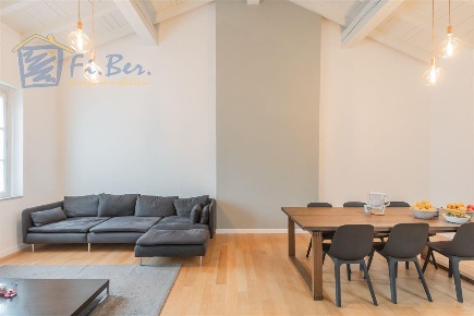 Foto Appartamento in Via Aldo Moro, Pioltello Centro di 150 m² con 3 locali