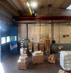 Foto Capannone industriale a Senago di 870 m² in vendita