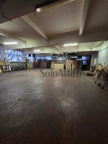 Foto Posti auto in Via Elvo, Torino Barriera di Milano di 300 m² in affitto