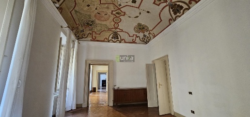 Foto Appartamento in Via XV Settembre snc, Jesi Centro Storico di 250 m²