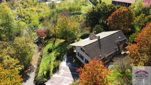 Foto Villa unifamiliare in Via Menacciano 1, Pontinvrea di 220 m²