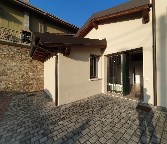 Foto Appartamento in Via I Maggio, Bovezzo di 92 m² con 3 locali in vendita