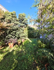 Foto Appartamento in Zona Centrale, Bovezzo di 122 m² con 3 locali