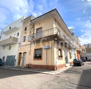 Foto Casa indipendente in Via C. Colombo 0, Galatone Centro di 105 m²