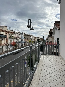 Foto Appartamento in Via Appia 416, Minturno Centro di 70 m² con 3 locali