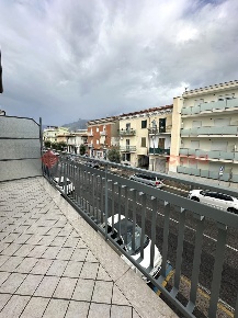 Foto Appartamento in Via Appia 386, Minturno Centro di 70 m² con 3 locali