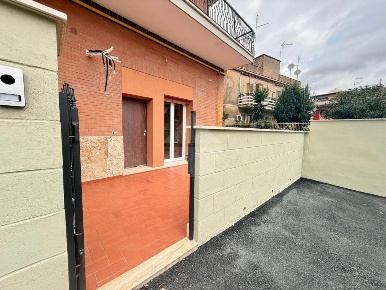Foto Appartamento in Via Antonio Pane, Roma di 70 m² con 3 locali