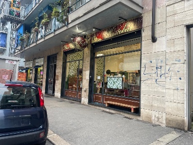 Foto Bar a Torino Parella di 80 m² con 6 locali in vendita