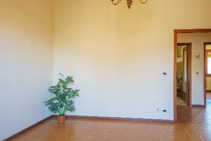 Foto Casa indipendente a Monsummano Terme Centro di 150 m² con 6 locali