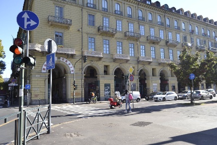 Foto Appartamento in Via Nizza, Torino San Secondo di 30 m² con 2 locali