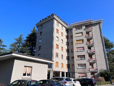 Foto Appartamento in VIA BRUSA, Canzo di 105 m² con 3 locali in vendita