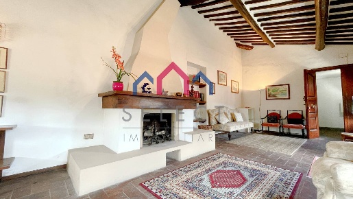 Foto Appartamento a Lucca Santa Maria del Giudice di 180 m² con 5 locali
