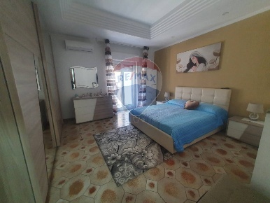 Foto Appartamento in Via Giacomo Leopardi, Caltagirone Centro di 114 m²