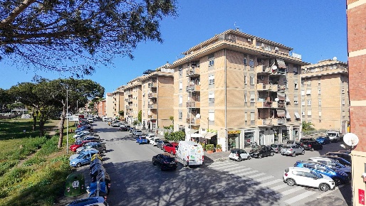 Foto Appartamento in via mar rosso, Roma Ostia Levante di 50 m² in vendita