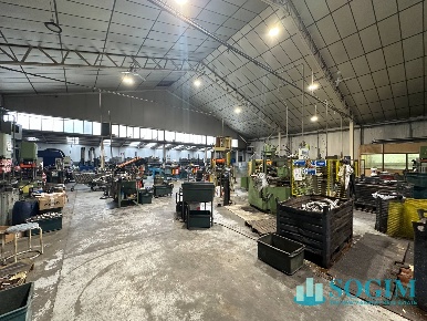 Foto Capannone industriale in Via Verdi, Muggiò Centro di 600 m² in vendita