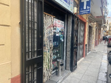 Foto Attività commerciale in Via Ruggerone Da Palermo, Palermo Noce