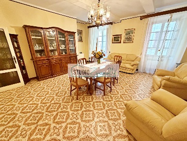 Foto Case semi ndipendenti in Via Guglielmo Marconi, Seravezza di 200 m²