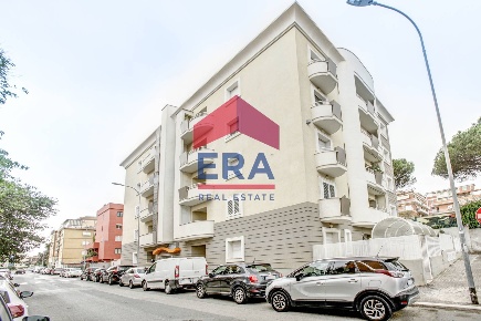 Foto Appartamento in Viale Alessandro Manzoni, Pomezia Pomezia Centro