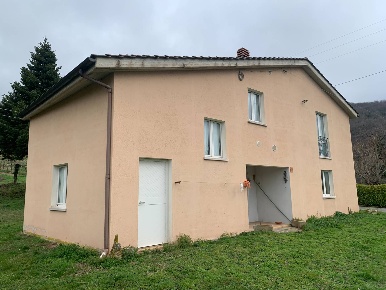 Foto Casa indipendente in monticelli, Genga di 190 m² con 6 locali